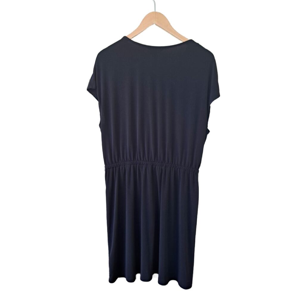 TOMMY BAHAMA Black Jersey V-neck Dress Size Large Faux Wrap Short Sleeve - Picture 3 of 9